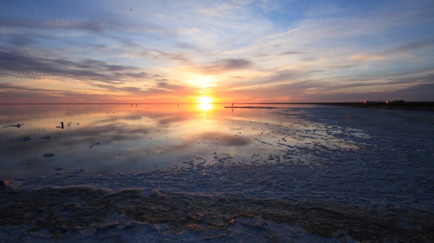 Озеро Эльтон, Волгоградская область (фото из доклада Ю.А. Федорова)